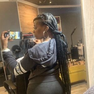 Meet your Posher, Posh